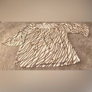 Michael Kors Gold Chain Pattern Blouse. Size 2X